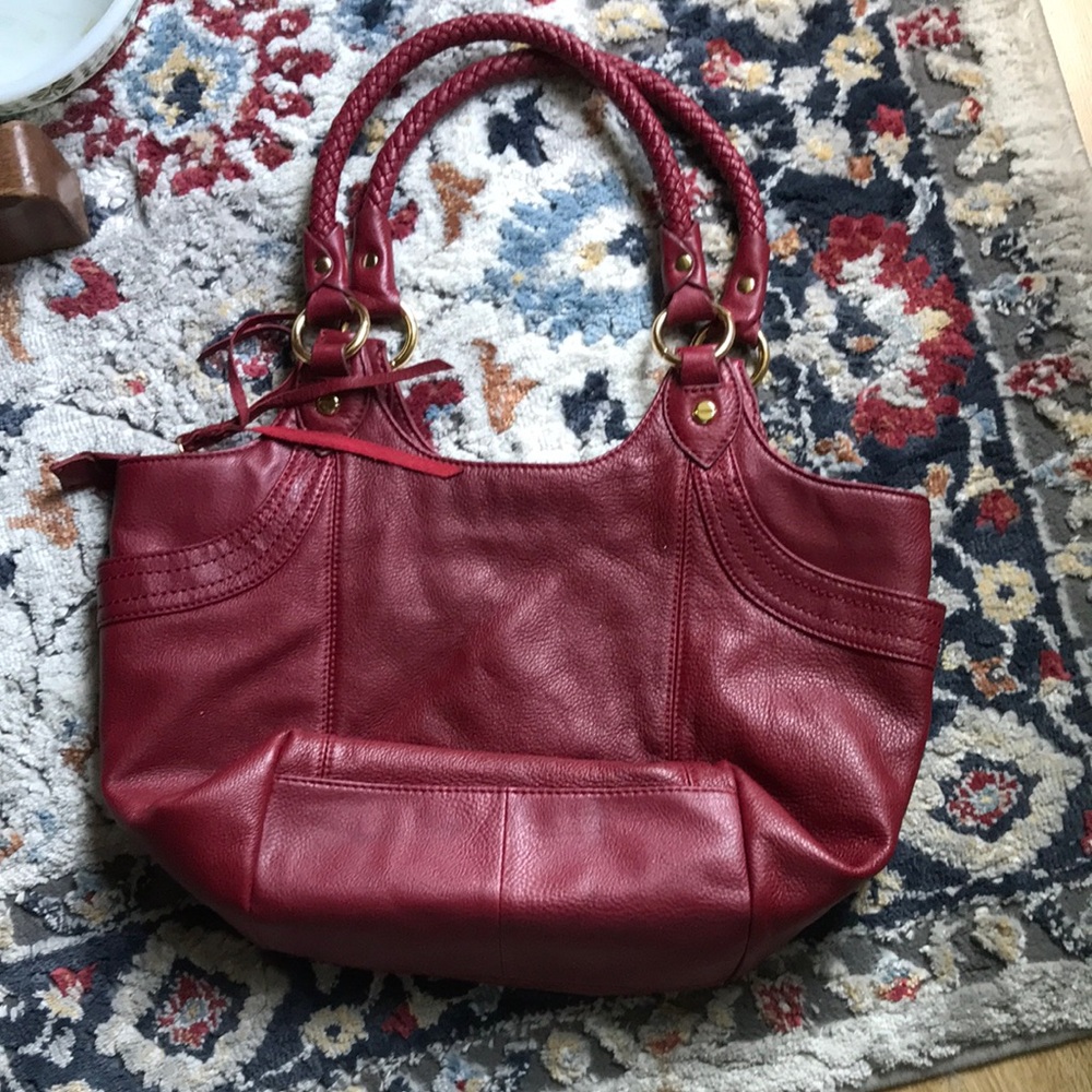 Le Sak Red Leather Women's Tote Bag